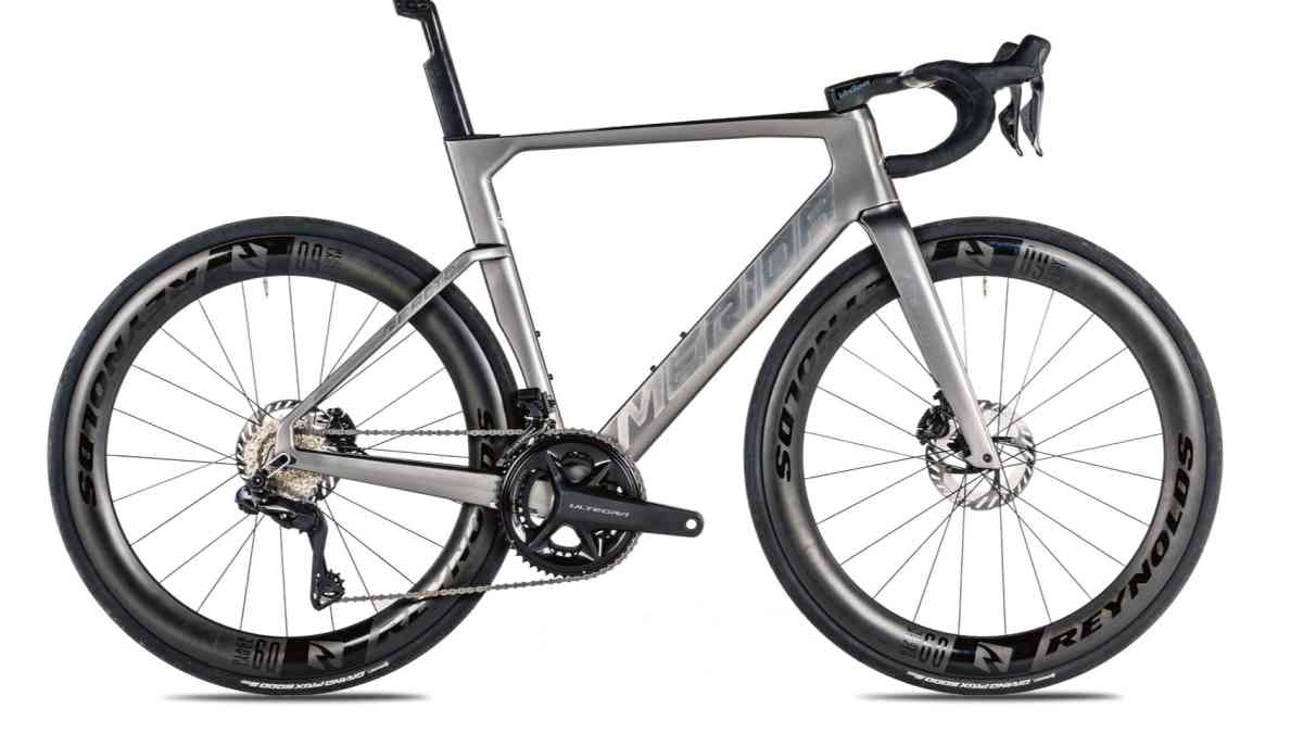 自転車本体 REACTO 909-E MERIDA di2