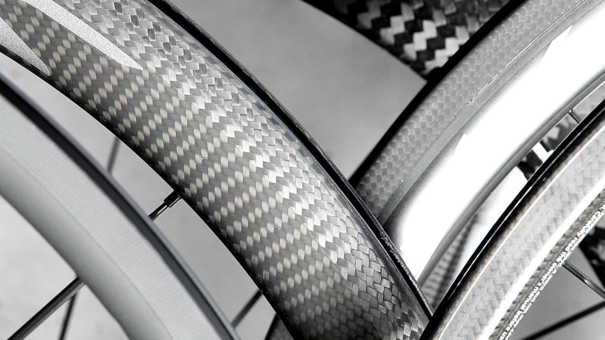 Test 2016: Aerodynamic wheels - System comparison: 19 fast wheels in ...