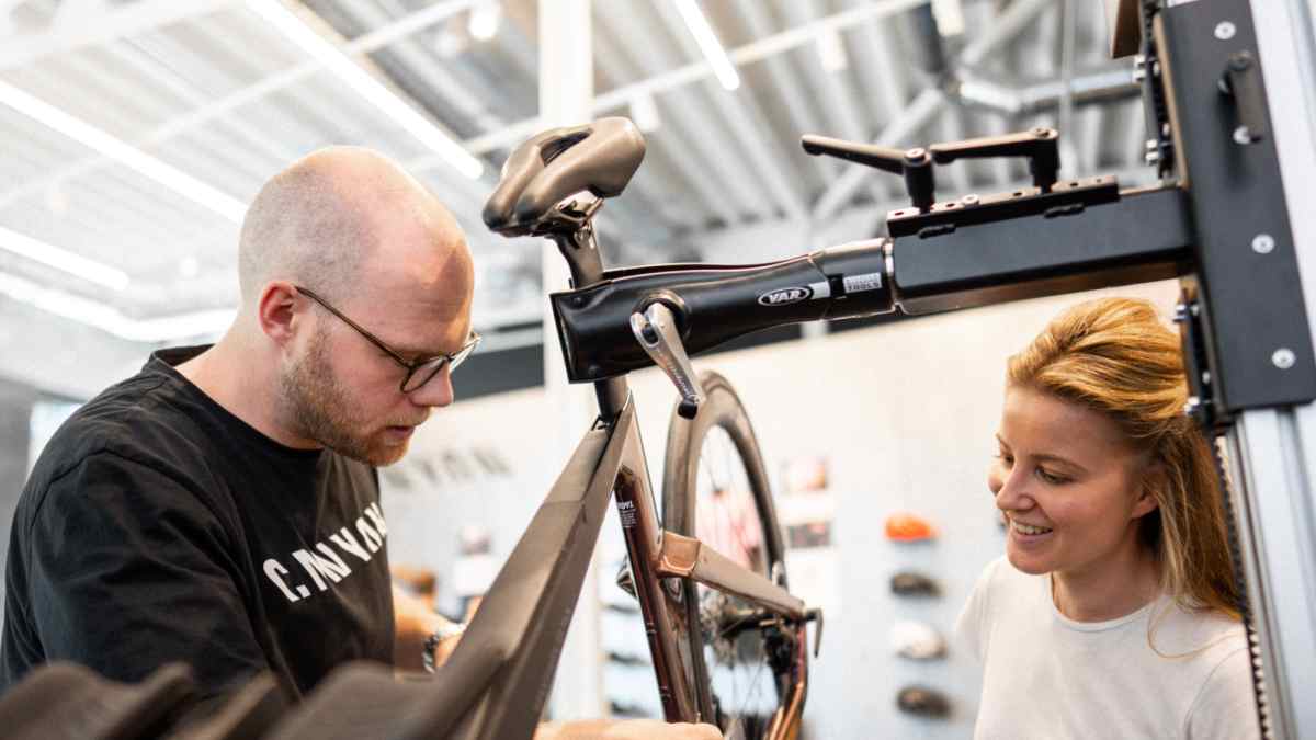 Canyon Collect & Ride: New service - pick up your bike ready to go | BIKE