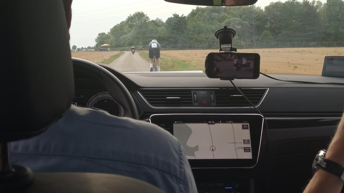 Time trials in the team car at the European Championships | TOUR
