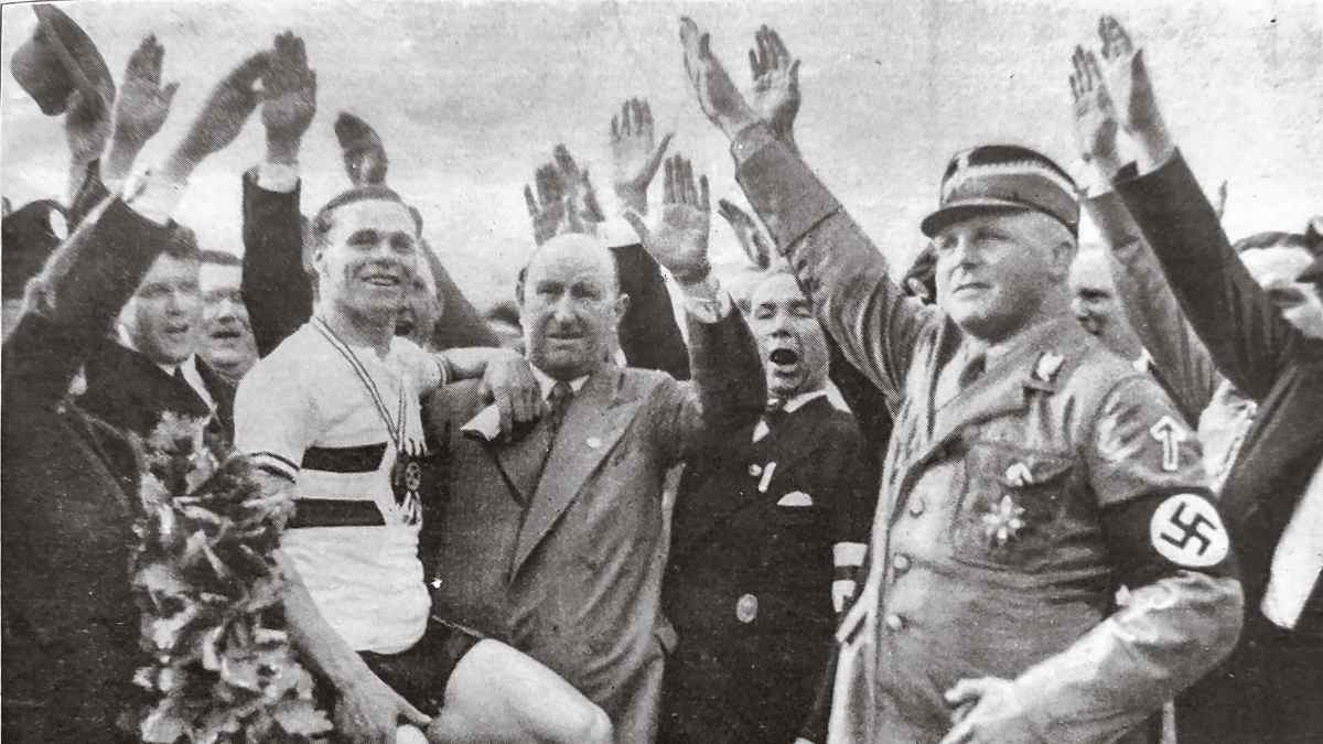 Cycling during National Socialism: propaganda races in the Nazi era | TOUR