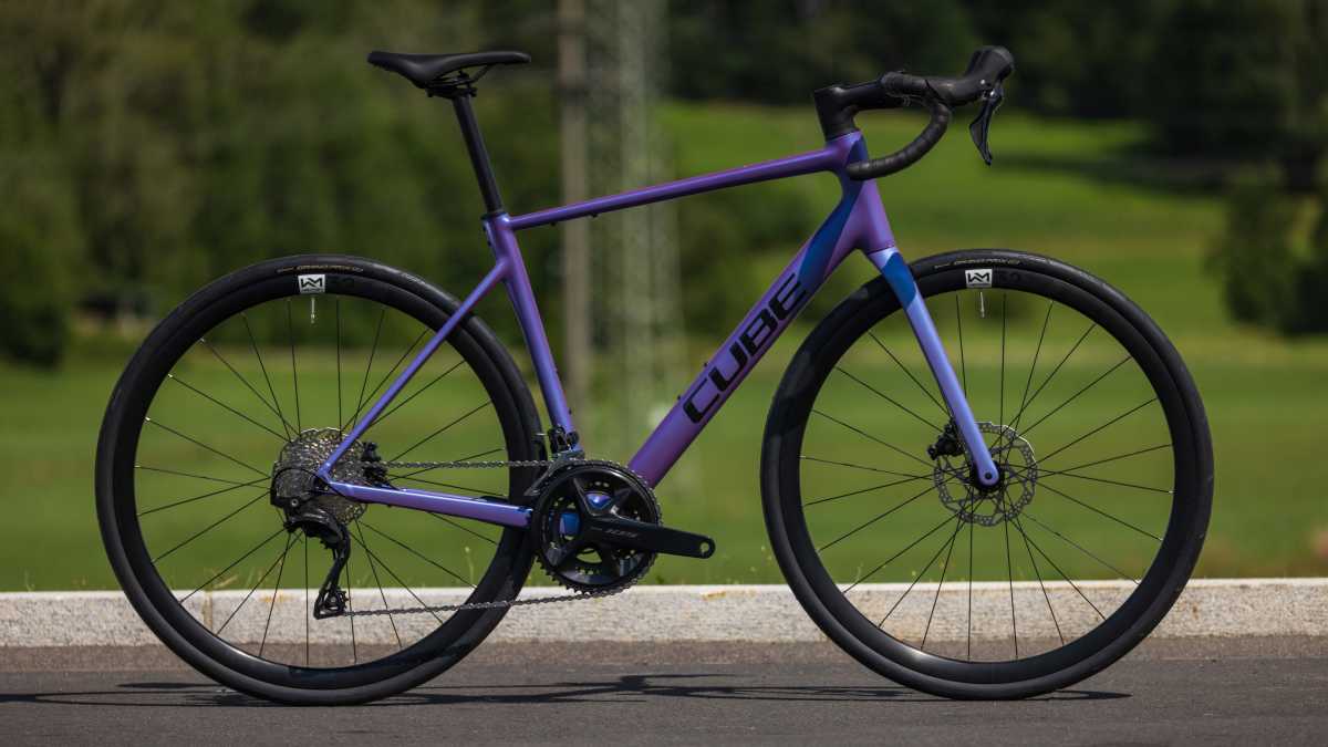 Cube Attain HPA SLX: A high-quality aluminium road bike at an