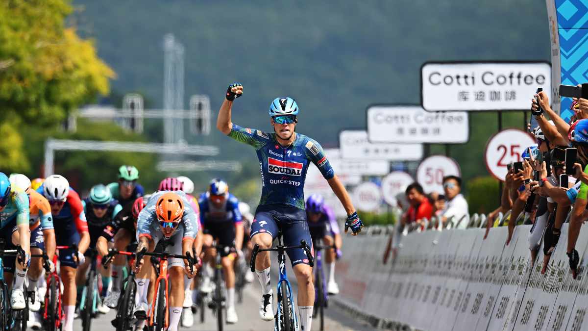 Paul Magnier wins the opening stage of the 2026 Tour of Guangxi | TOUR