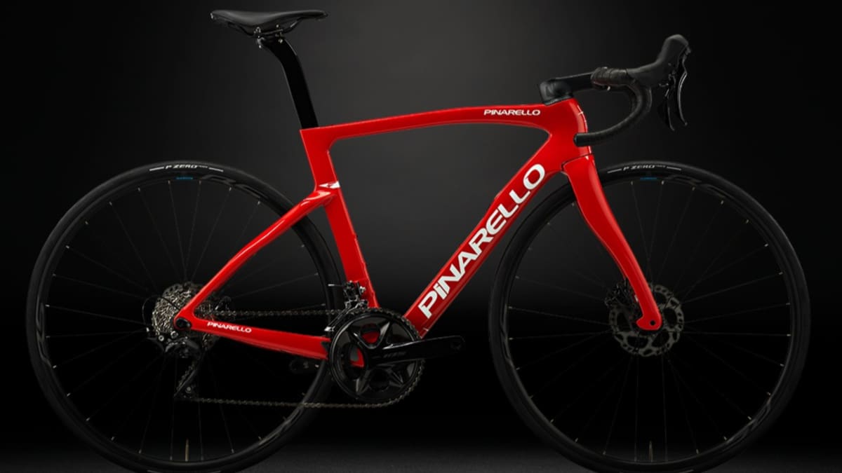 Pinarello F1 for 3700 euros: F-series extended by basic model | TOUR