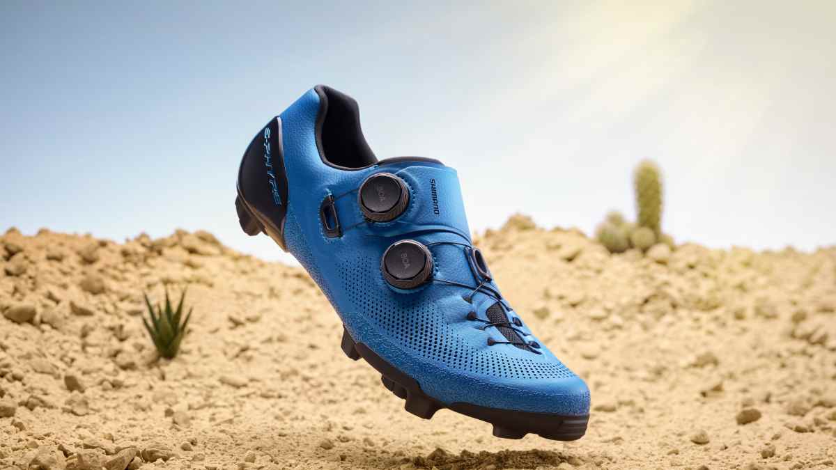 rx910-blu-spotlight-001-