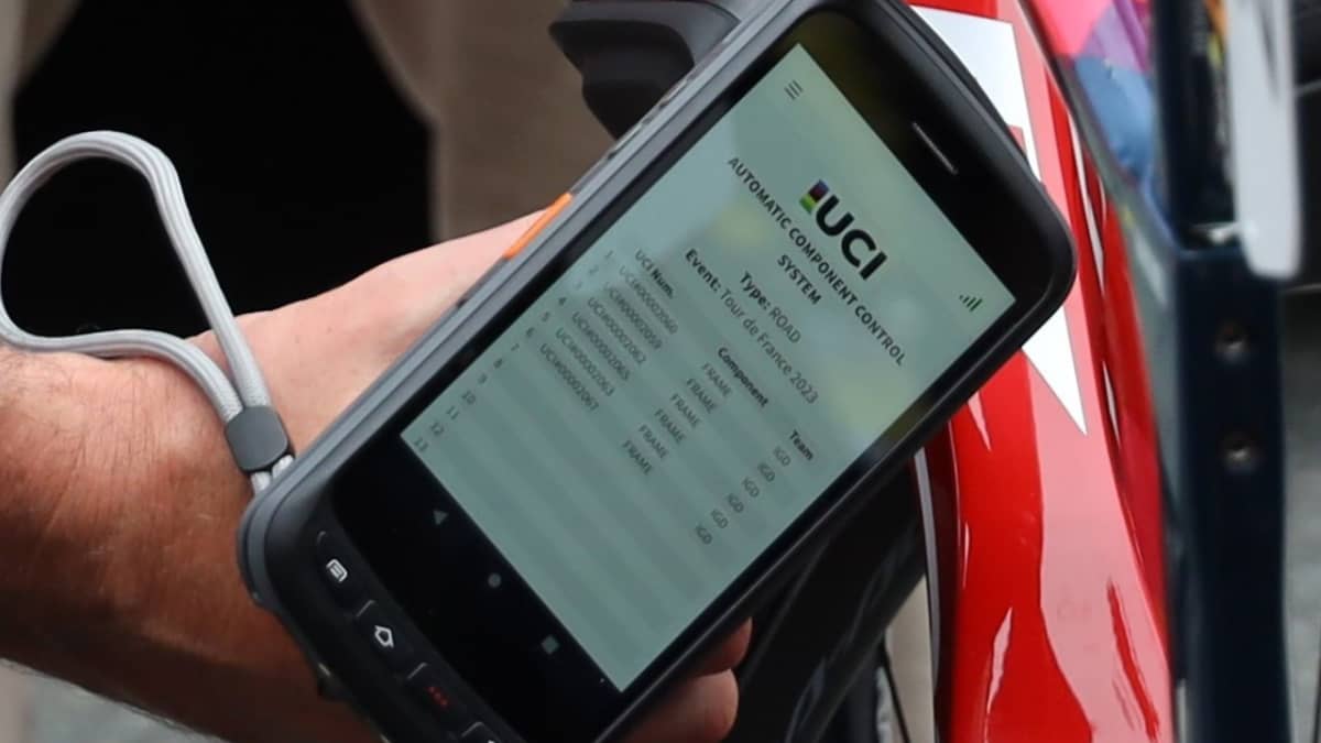 Tour de France 2023: So wird von der UCI auf Motor-Doping kontrolliert ...