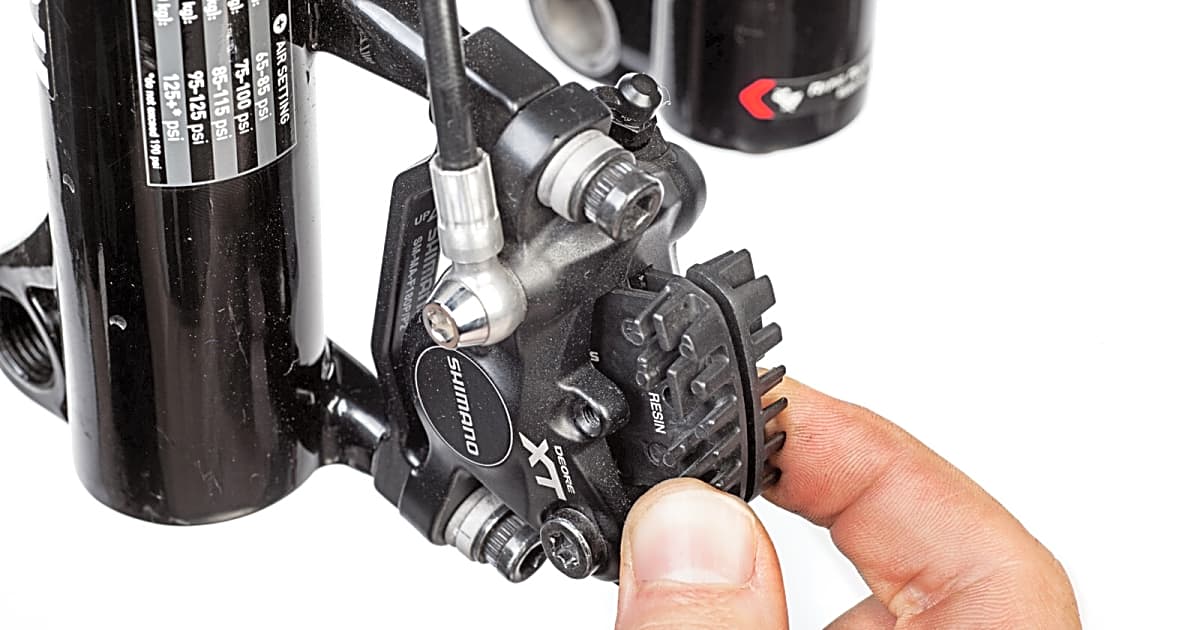 MTBBremsbeläge wechseln Worauf kommt es wirklich an? BIKE