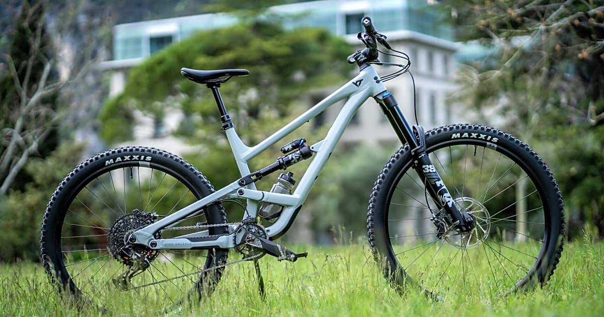 Yt Capra Core 2