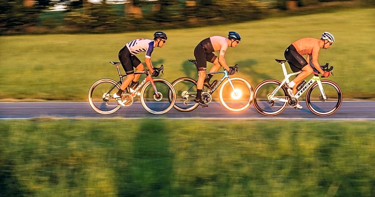 Tidevib Bremsschaltabdeckungen Für Shimano Ultegra Di2 ST-6870 - Schwarz