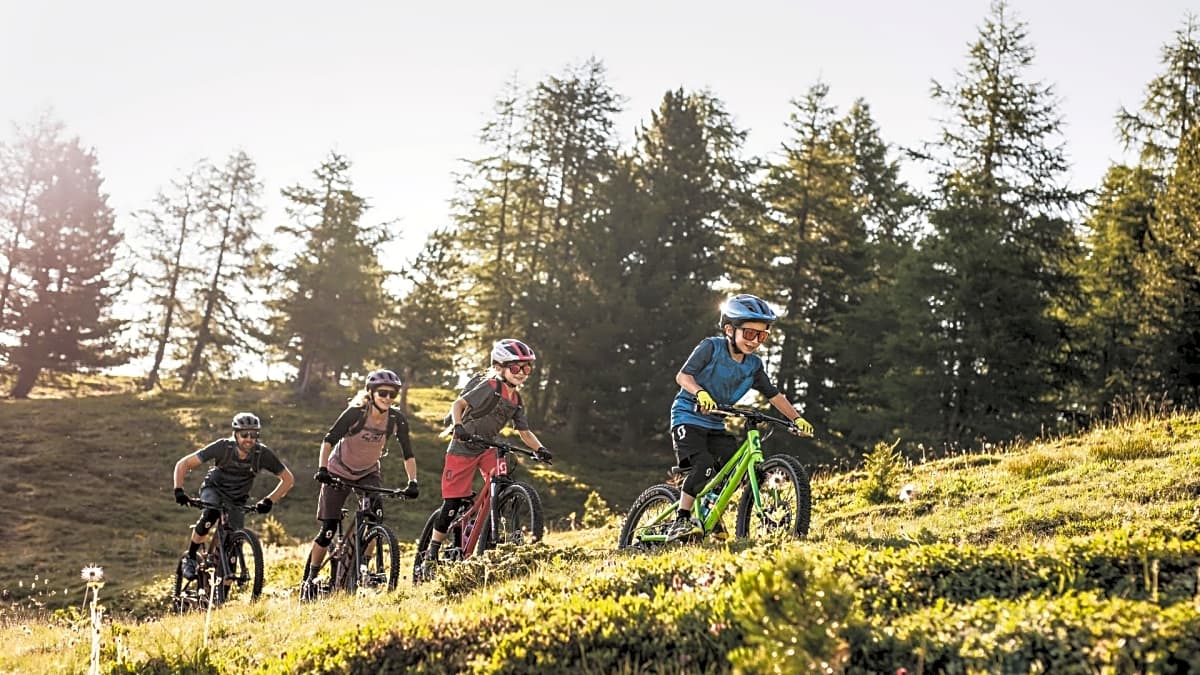 Family First: Die besten MTB Urlaubsreviere für die ganze Familie | BIKE