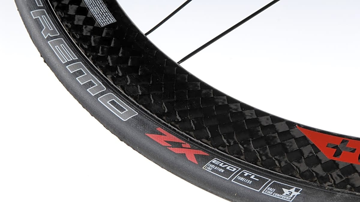 Tubeless-Reifen richtig montieren: So geht's - Anleitung mit Video | TOUR