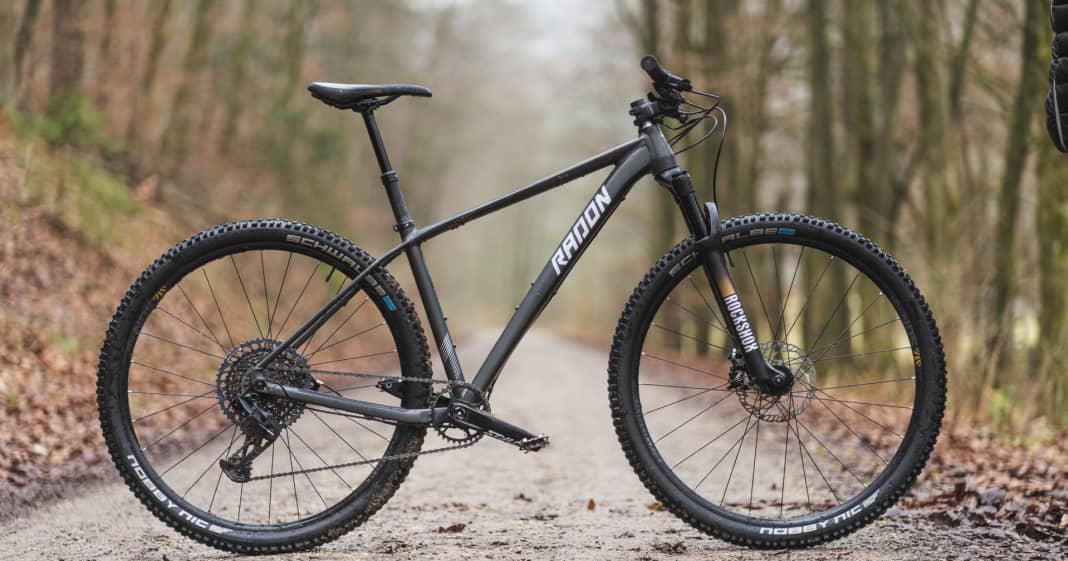 Souver n auf Sieg Radon Jealous AL 8.0 HD im Test BIKE