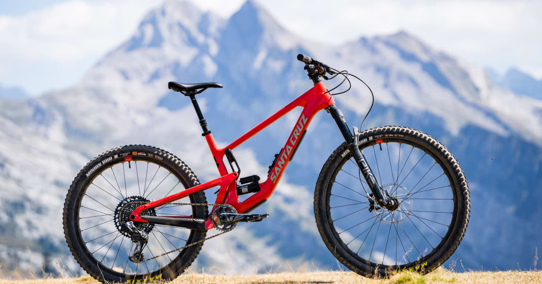 Neues Santa Cruz 5010 verspieltes Trailbike jetzt mit MX Laufradmix BIKE