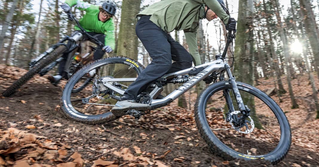Test MTBReifen Wer baut die beste Reifenkombi für Enduro Bikes? BIKE