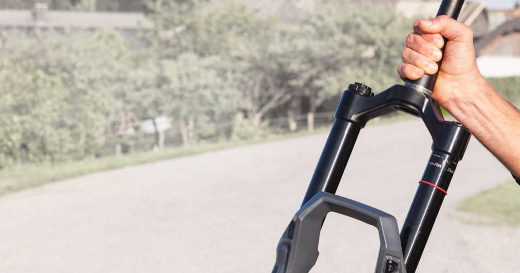 test rockshox zeb