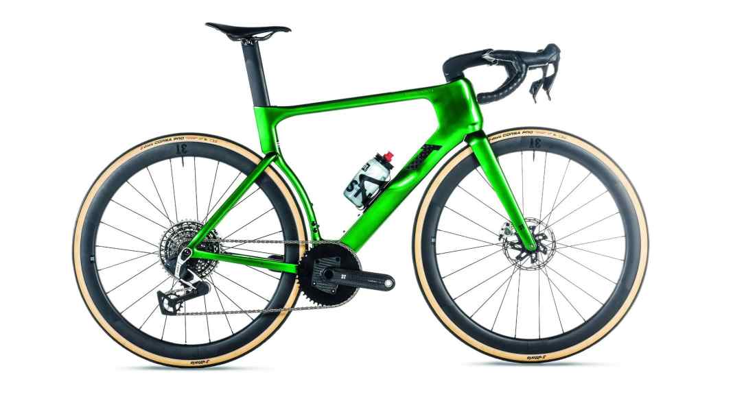 3T Aero-Rennrad im Test: Das giftgrüne Strada Italia im Wind | BIKE