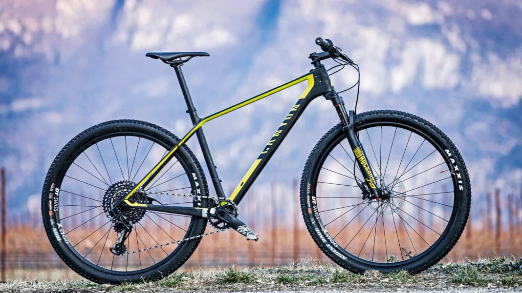 Canyon Exceed CF SL im BIKE Test BIKE