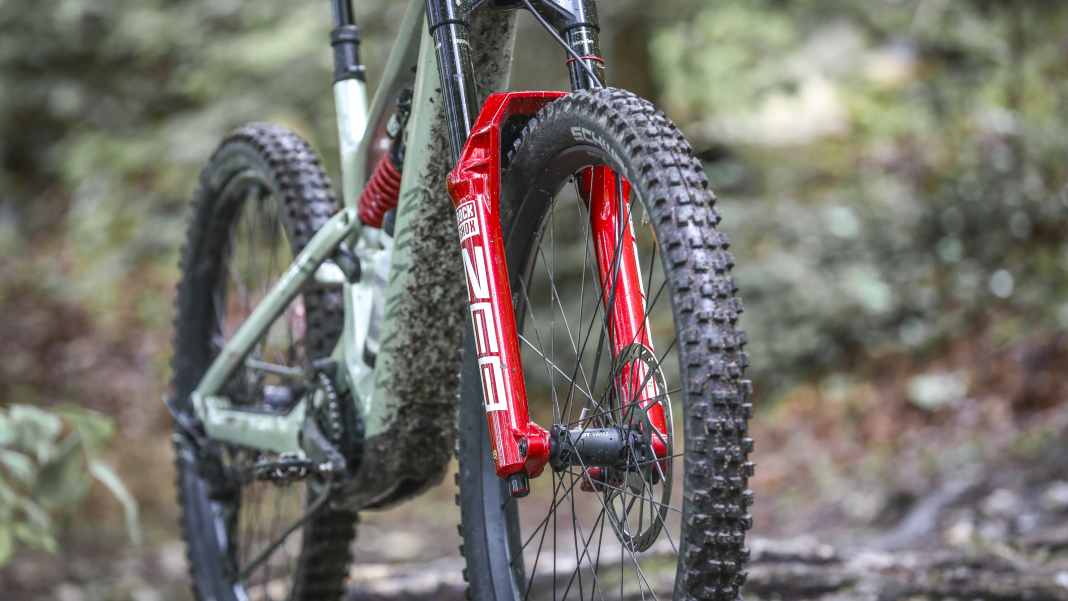Rockshox zeb charger r test clearance