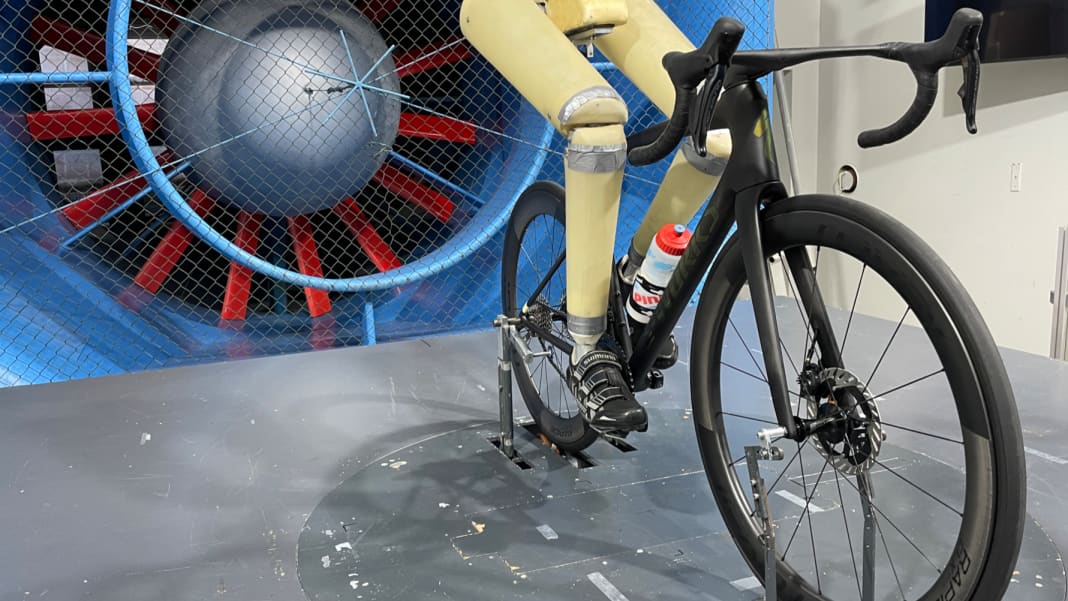 Specialized road bike weight 2025