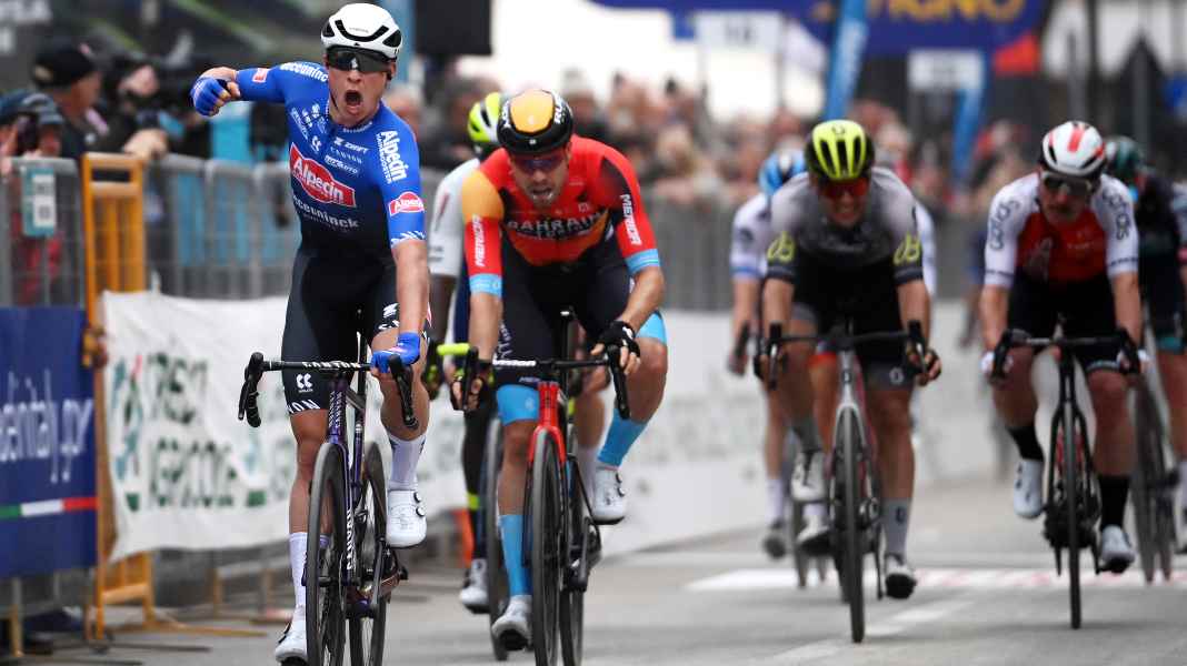 Tirreno-Adriatico: Bauhaus narrowly beaten on stage 3