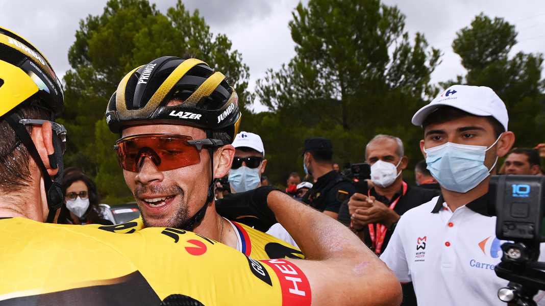 Vuelta: Jumbo-Visma räumt ab - Roglic holt die Etappe, Kuss übernimmt Rot 