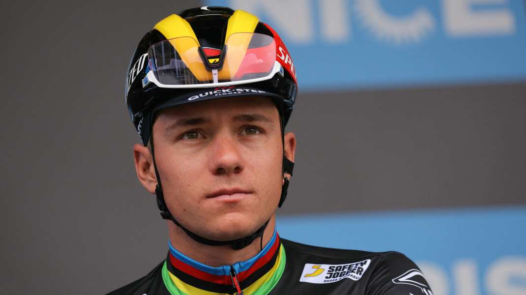 Trainingsunfall: Mehrere Knochenbrüche bei Evenepoel