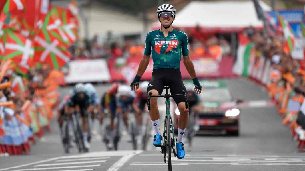 Vuelta 2024: Berrade gewinnt 18. Etappe - Roglic in Lauerstellung