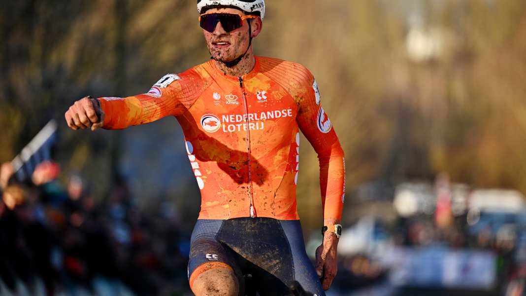 Rekord: Van der Poel feiert historischen Sieg bei Cyclocross-WM 2025