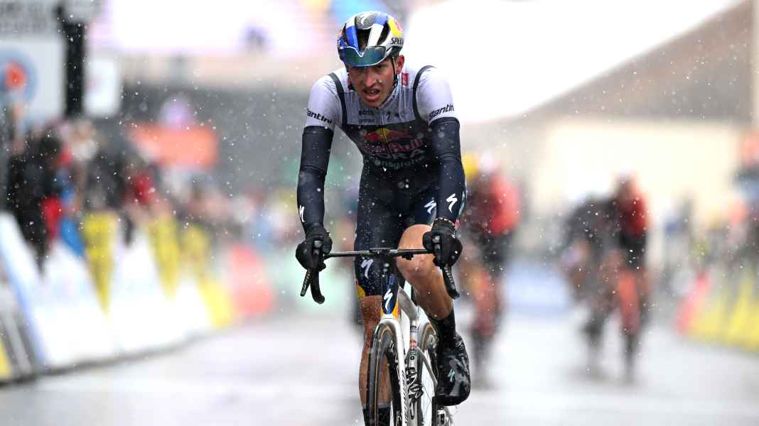 Paris-Nizza 2025: Lipowitz macht Zeit gut - Storer holt Tagessieg