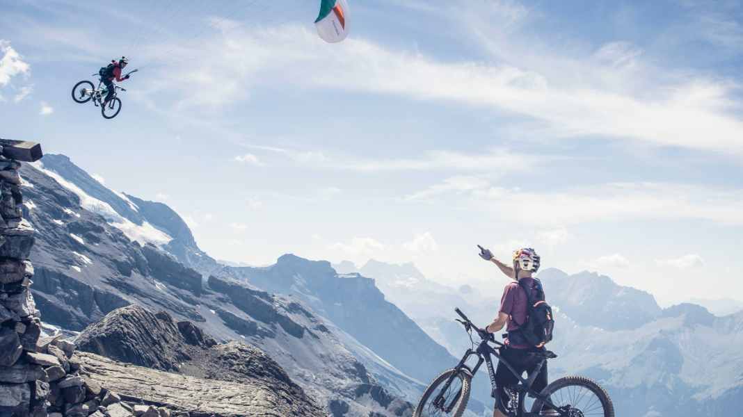 Against Gravity: René Wildhaber and Patrick von Känel take off