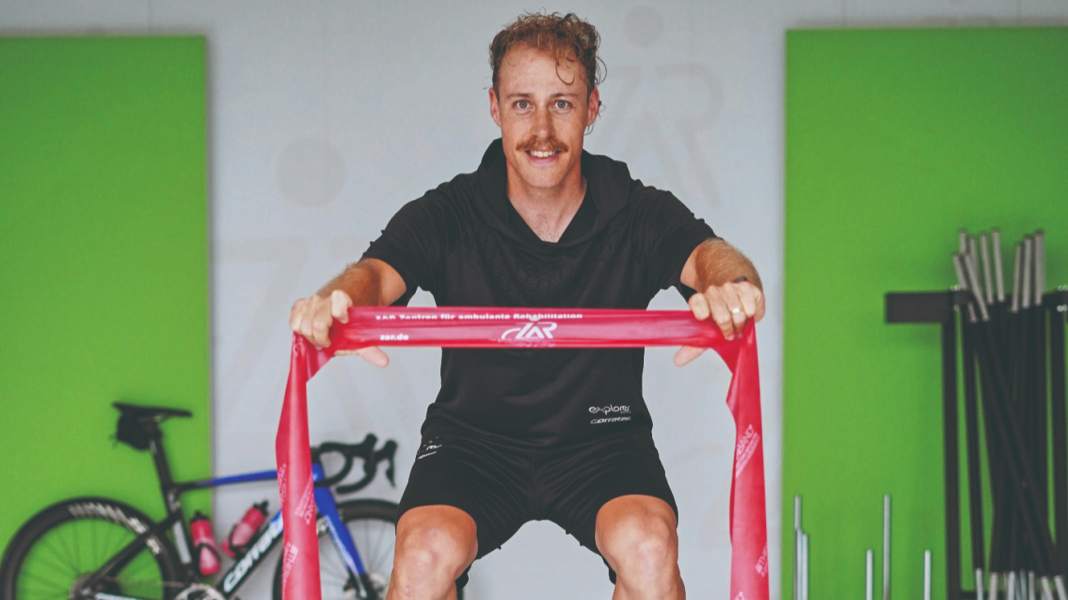 Bodycheck: “Sie dachten, ich sei tot” - XCE-Racer Simon Gegenheimer