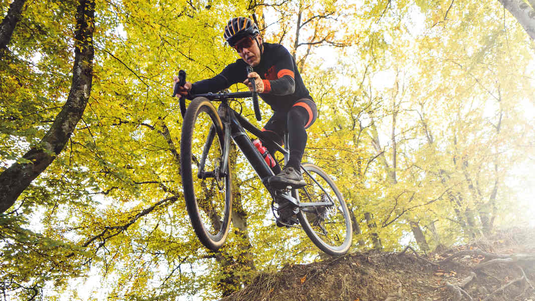 Blick über den MTB-Tellerrand: Sind Gravelbikes auch für uns Mountainbiker interessant?