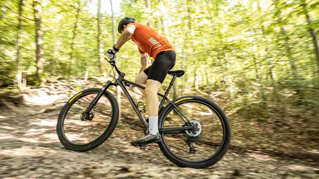 Nichts drunter!: Darum gehört unter die Bike-Hose keine Unterhose