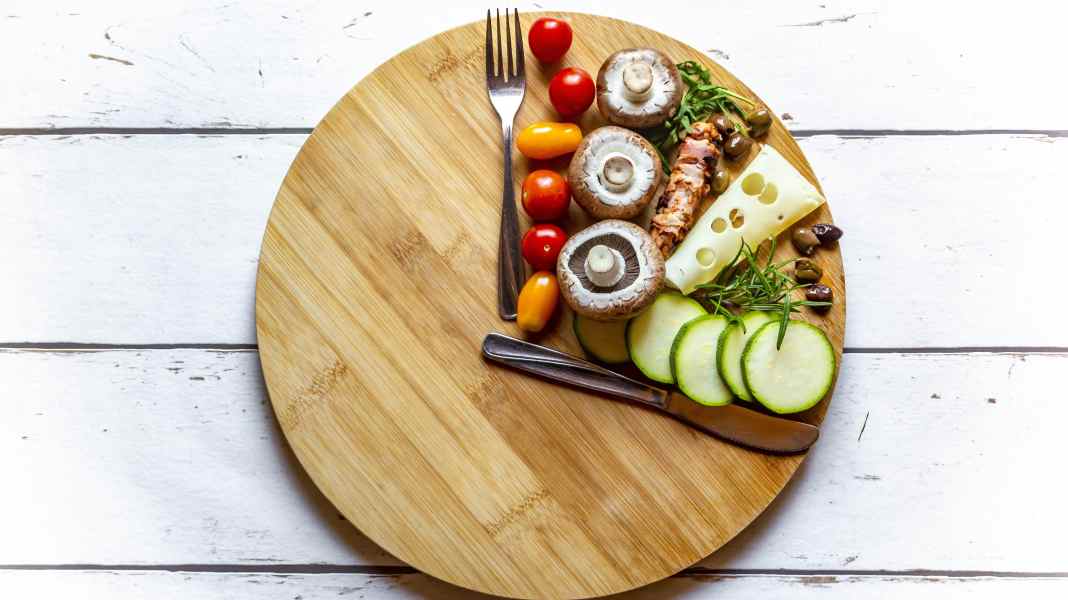 Intervallfasten im Check: Die richtige Ernährungsweise für Radsportler?