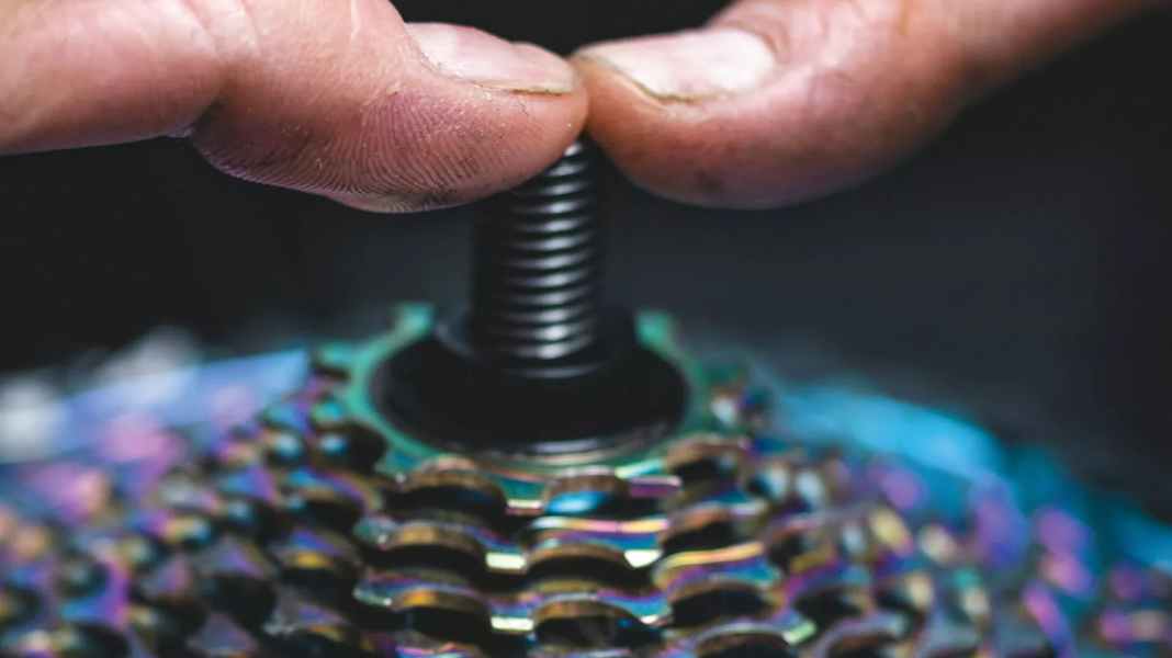 Cassette workshop: Changing the sprocket - how-to instructions & tools