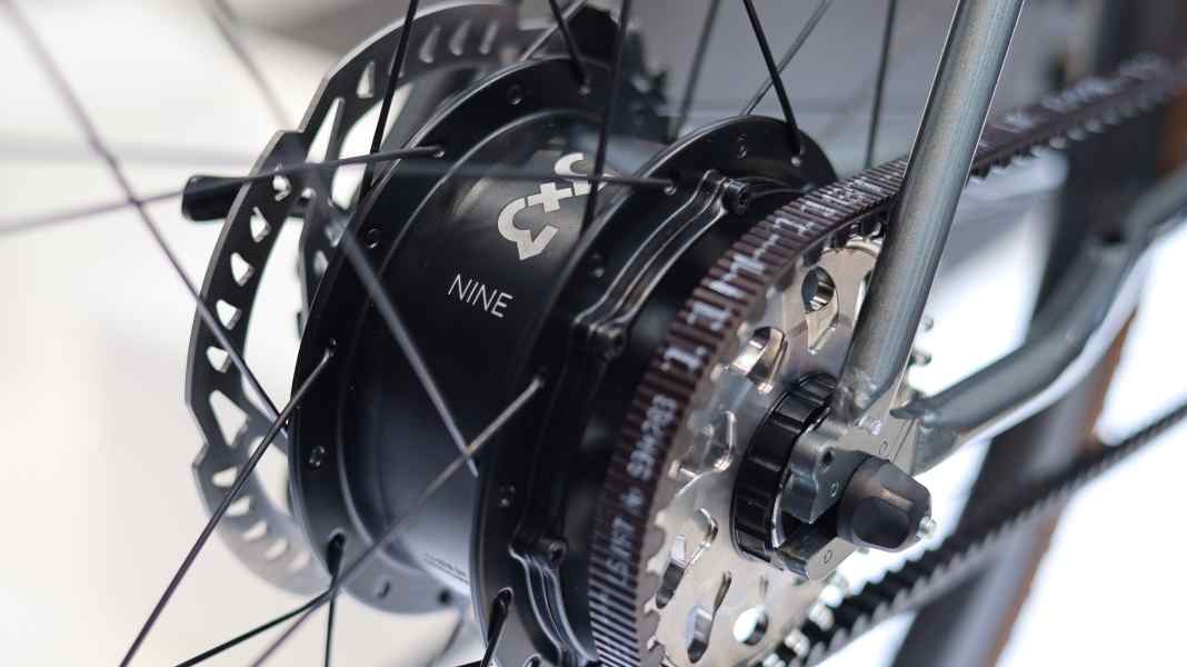 3X3 NINE gear hub: Maintenance-free & made in Germany