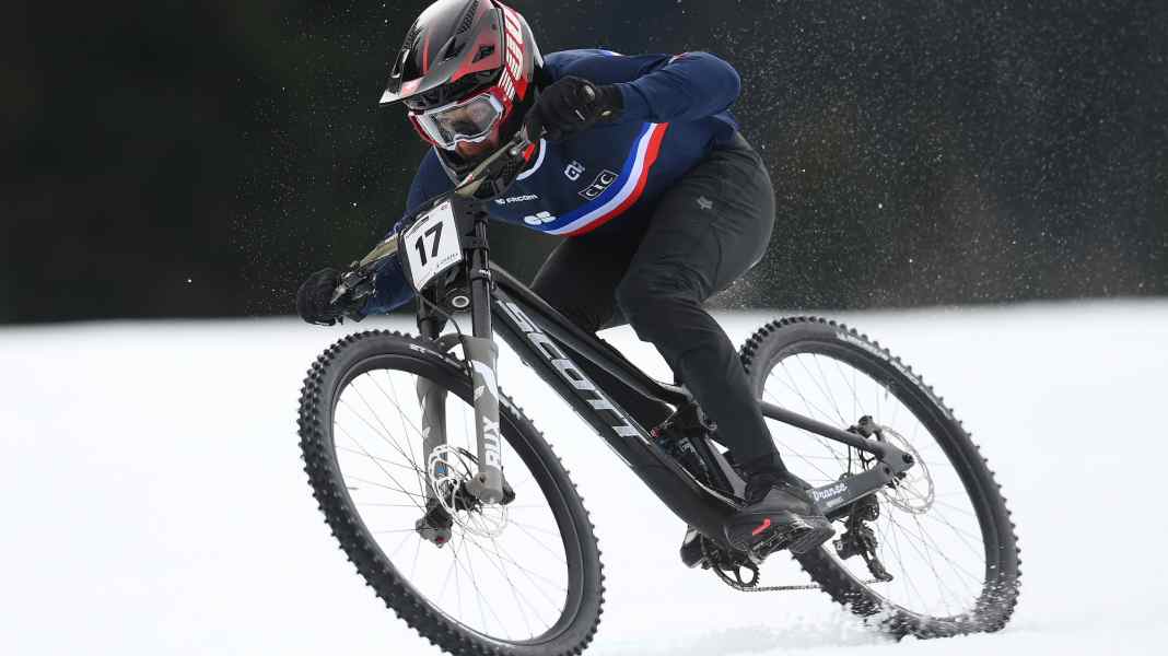 UCI Snowbike WM 2024: Kritische Stimmen zur Premiere der Snowbike-Weltmeisterschaft