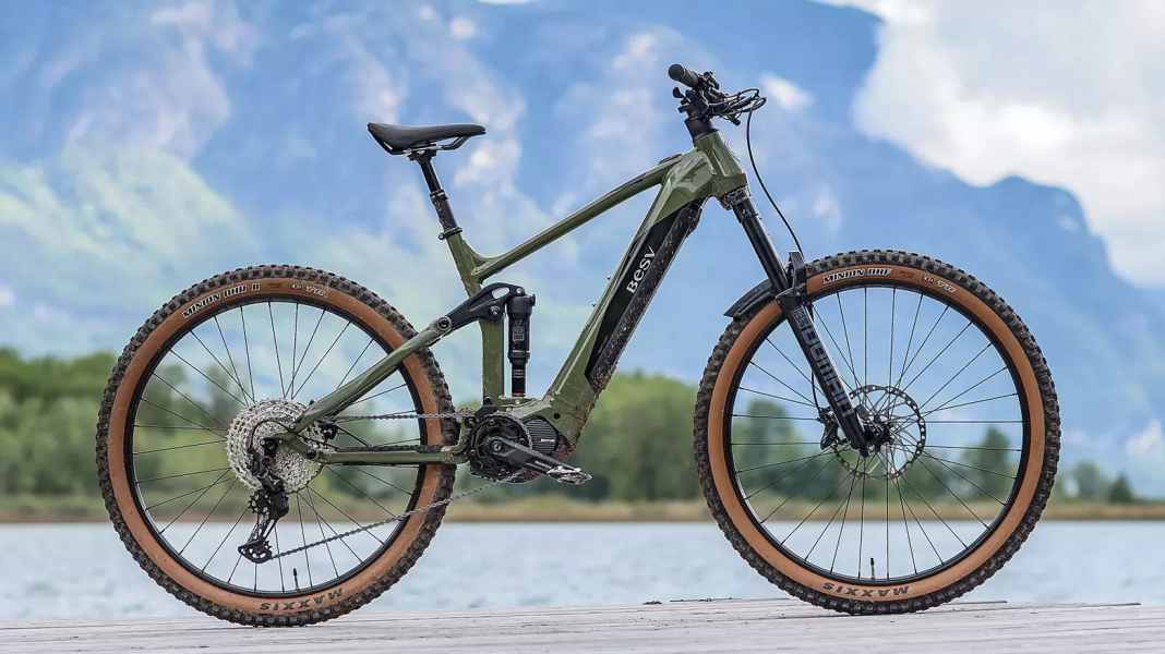 Test All-Mountain-E-Bikes 2022: BESV TRS 1.3 im EMTB-Lesertest