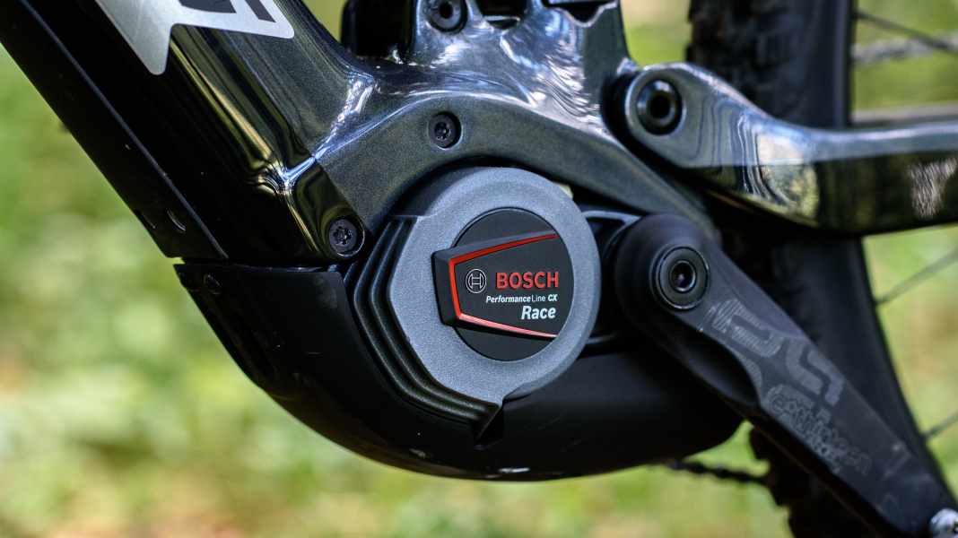 Swabian turbo: The new Bosch Performance Line CX Race