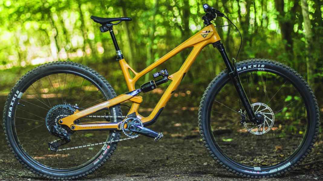 Enduro-Test 2023: YT Jeffsy Uncaged 8