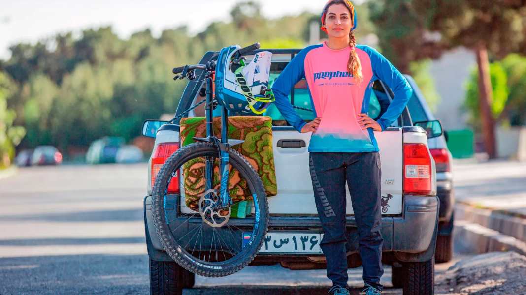 Starke Frauen im Bike-Sport: Interview mit DH-Meisterin Somaye Farahani