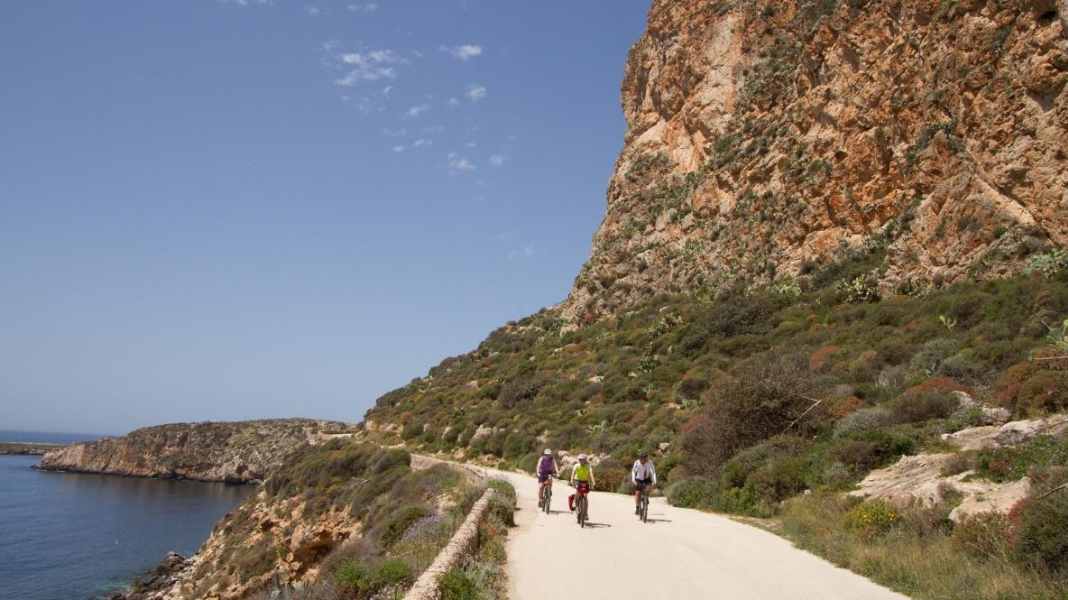 Neue Radwege in Italiens Süden