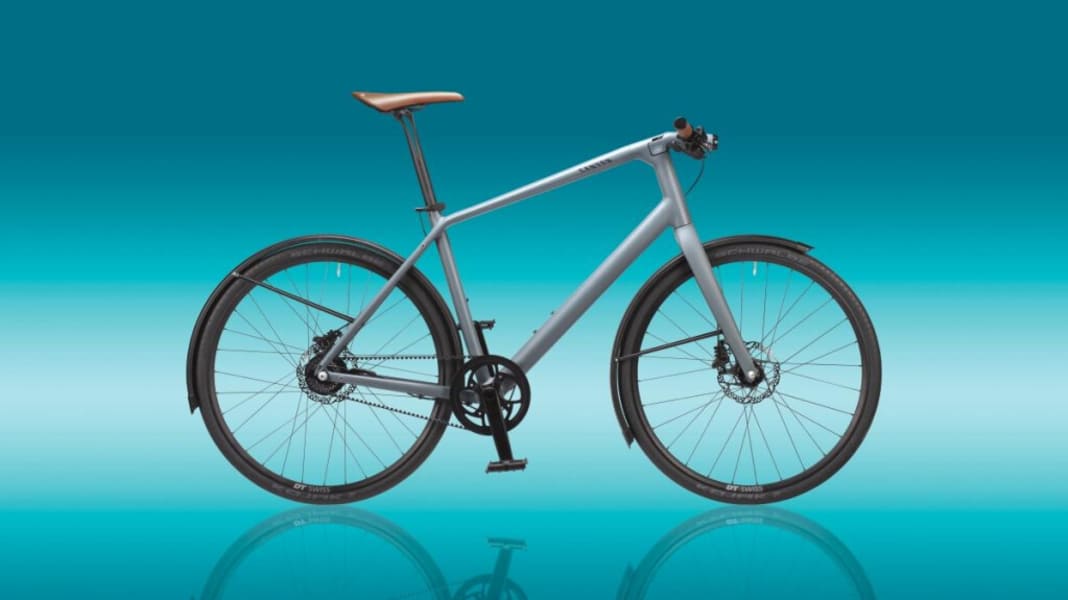 Commuter bike as if from a single mould