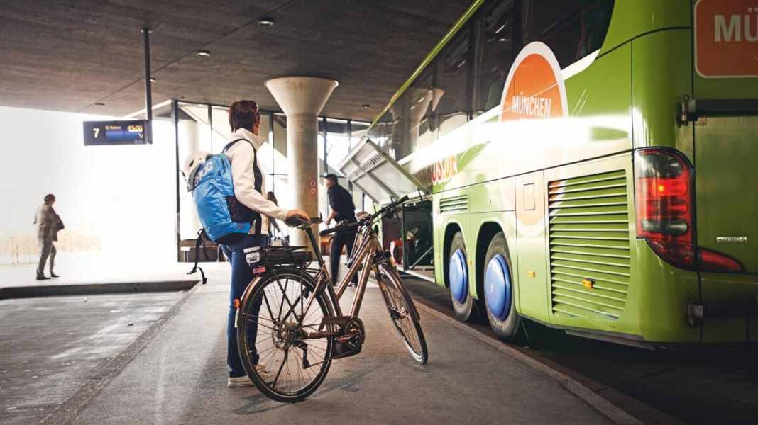 Fernbusse für Radfahrer