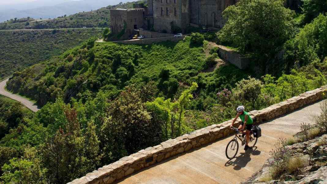 Pirinexus - beautiful cycle tour in the north-east of Catalonia