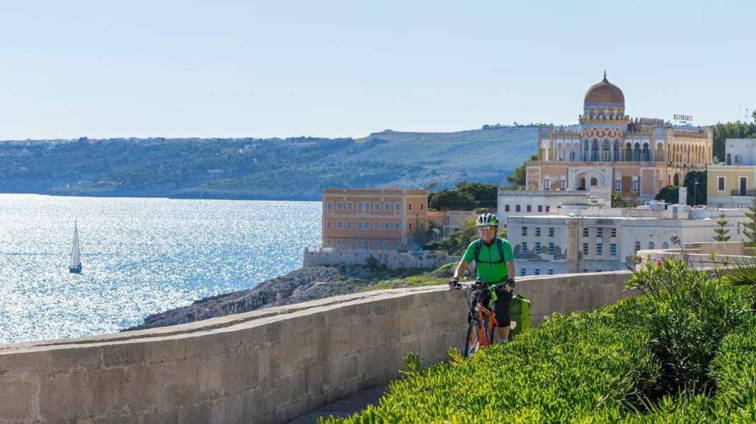 Runde um den Absatz – Radreise in Italiens Süden