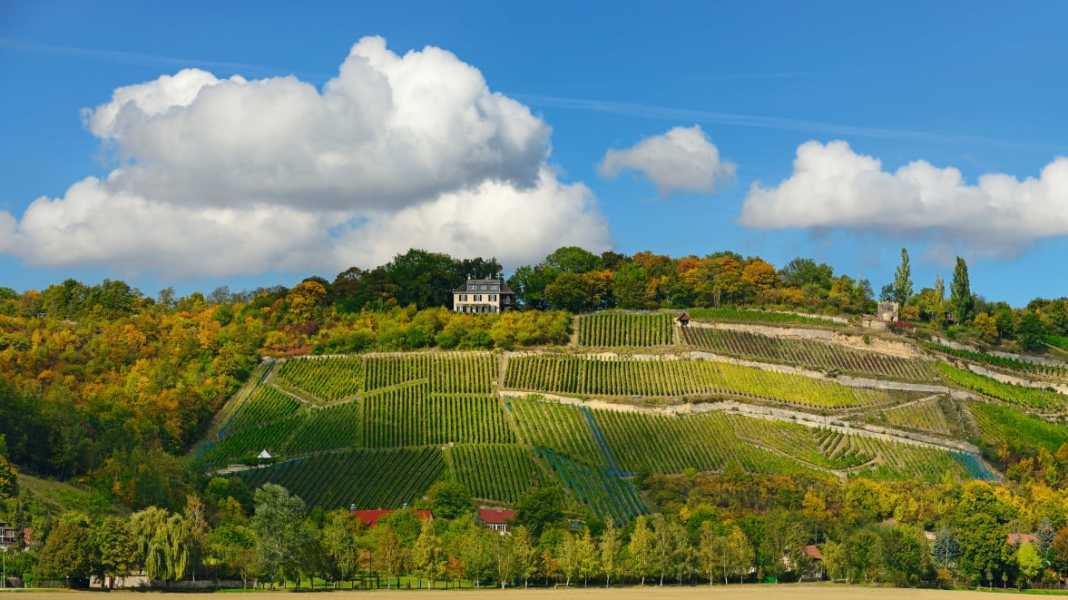 Radacht connects four beautiful river valleys