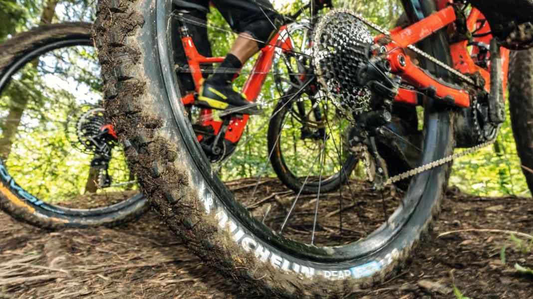 Comparison of 9 off-road tyre combos