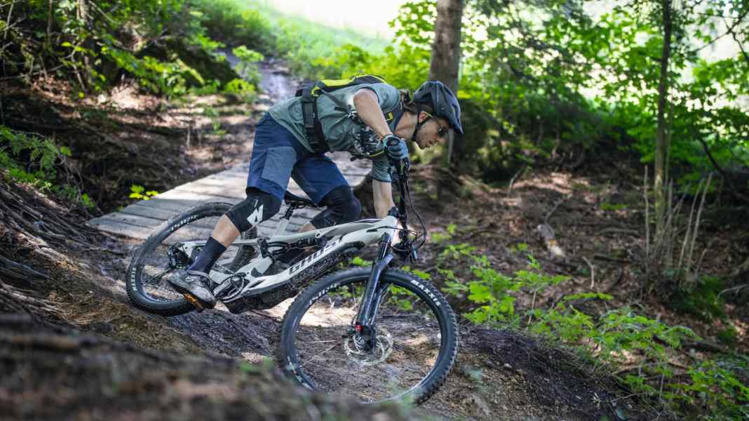 A direct hit for Tour & Trail: Ghost Hybride ASX 6.7+