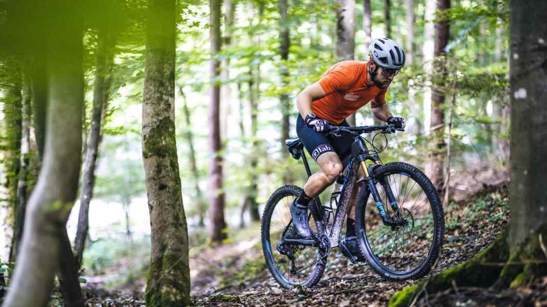 Cube Elite C68 SLT: Race hardtail in endurance test
